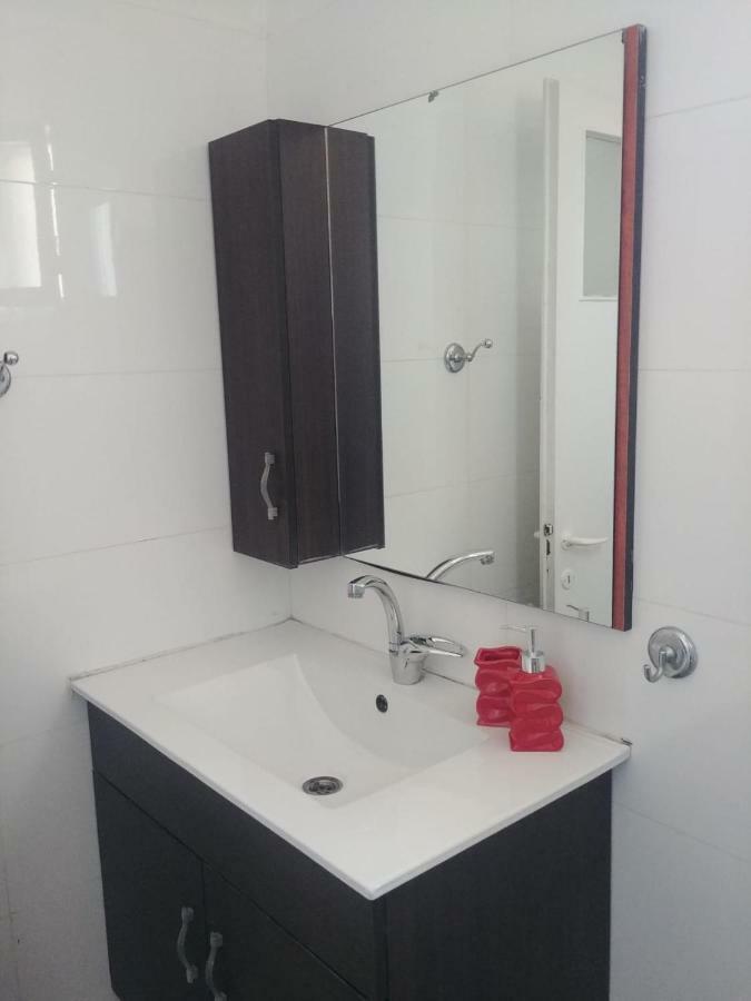 Apartment For Relaxing And For Health 海法 外观 照片